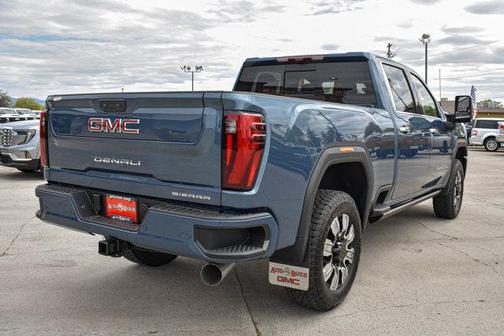 2025 GMC Sierra 2500 Denali
