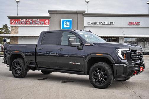 2025 GMC Sierra 2500 AT4