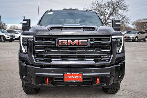 2025 GMC Sierra 2500 AT4