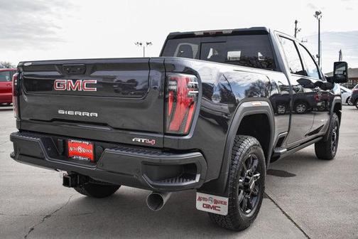 2025 GMC Sierra 2500 AT4