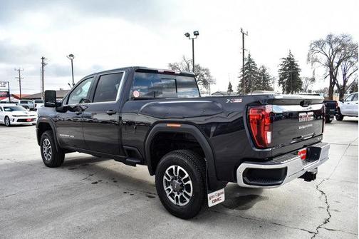2025 GMC Sierra 2500 SLE