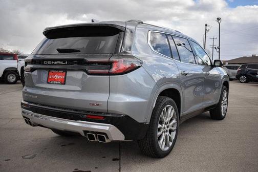 2025 GMC Acadia Denali