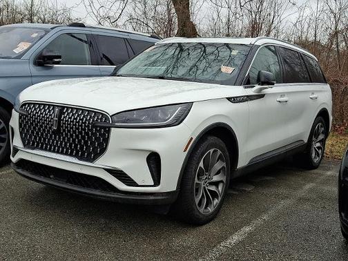 PRISTINE WHITE MET 3C 2025 Lincoln Aviator RESERVE