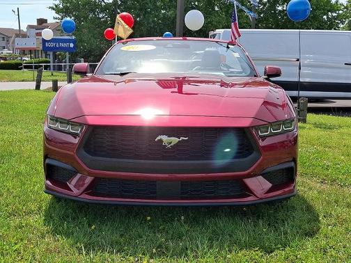 MOLTEN MAGENTA METALLIC TC 2025 Ford Mustang ECOBOOST PREMIUM