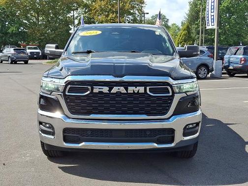 Diamond Black 2025 RAM 1500 BIG HORN/LONE STAR