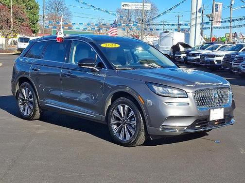 2022 Lincoln Corsair RESERVE