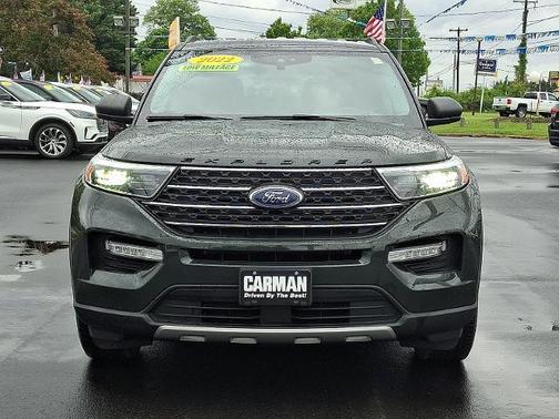 FORGED GREEN METALLIC 2022 Ford Explorer XLT