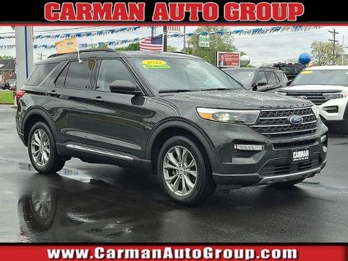 FORGED GREEN METALLIC 2022 Ford Explorer XLT