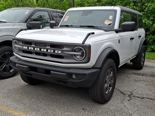 OXFORD WHITE 2023 Ford Bronco BIG BEND