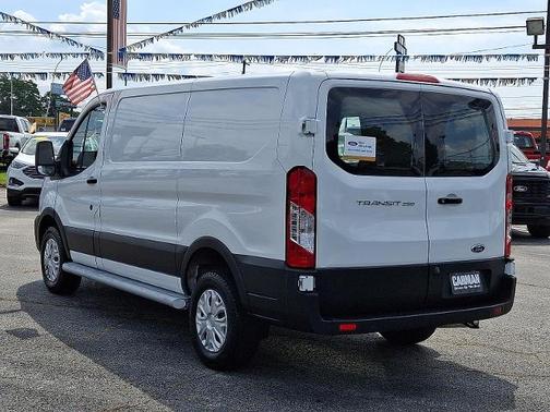 2023 Ford Transit-250