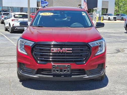2023 GMC Terrain SLE
