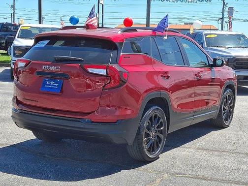 2023 GMC Terrain SLE
