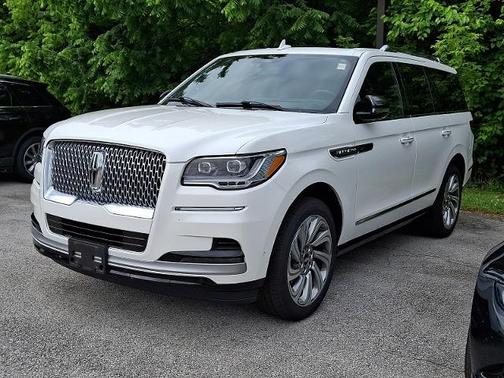 PRISTINE WHITE METALLIC 3C 2023 Lincoln Navigator RESERVE