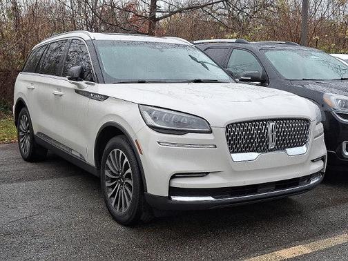 2022 Lincoln Aviator STANDARD