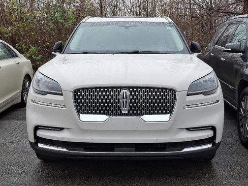 2022 Lincoln Aviator STANDARD