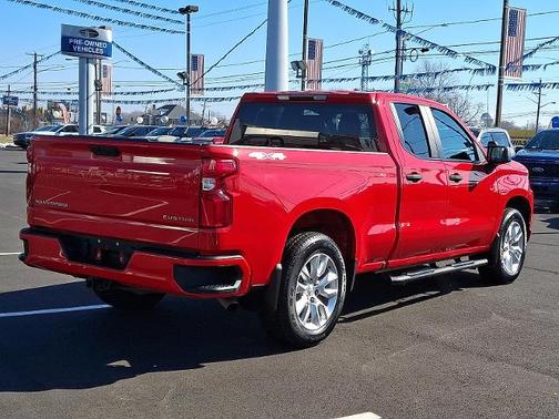 2021 Chevrolet Silverado 1500 CUSTOM