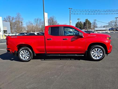 2021 Chevrolet Silverado 1500 CUSTOM
