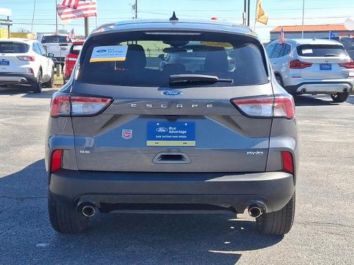 2022 Ford Escape SE