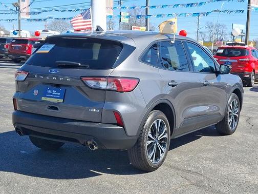 2022 Ford Escape SE
