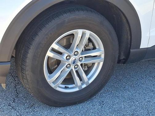 STAR WHITE MET TRI-COAT 2022 Ford Explorer XLT