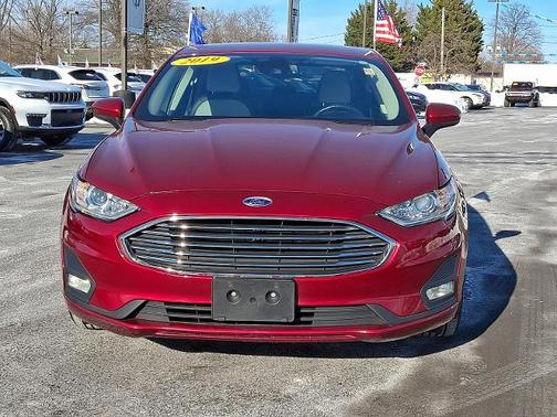 2019 Ford Fusion SE