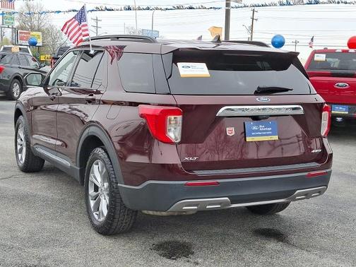 2022 Ford Explorer XLT
