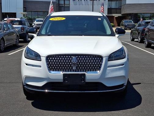 PRISTINE WHITE MET 3C 2022 Lincoln Corsair STANDARD