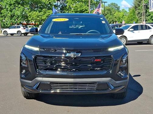 Black Metallic 2025 Chevrolet Equinox RS