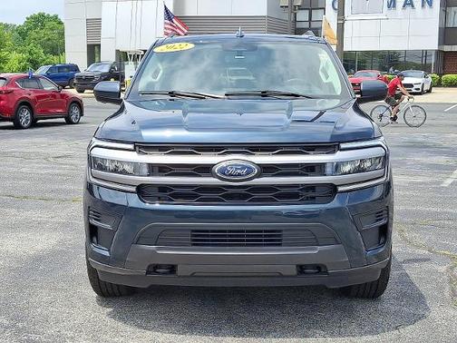 2022 Ford Expedition XLT