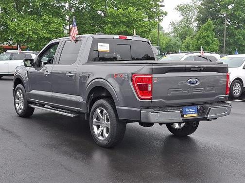 CARBONIZED GRAY METALLIC 2023 Ford F-150 XLT