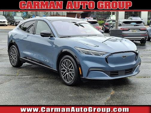 2024 Ford Mustang Mach-E PREMIUM