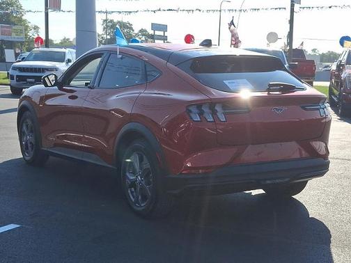 2023 Ford Mustang Mach-E SELECT