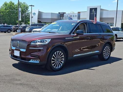 BURGUNDY VELVET MET TC 2022 Lincoln Aviator RESERVE
