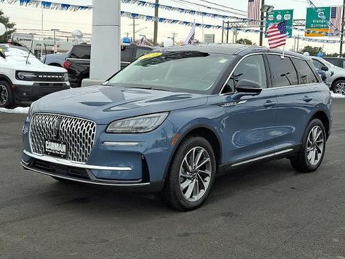 2023 Lincoln Corsair STANDARD