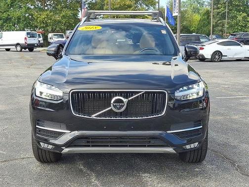 2018 Volvo XC90 T5 MOMENTUM