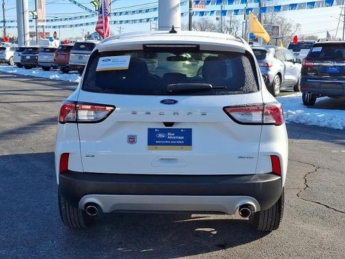2022 Ford Escape SE