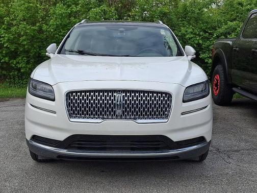 PRISTINE WHITE MET 3C 2022 Lincoln Nautilus RESERVE