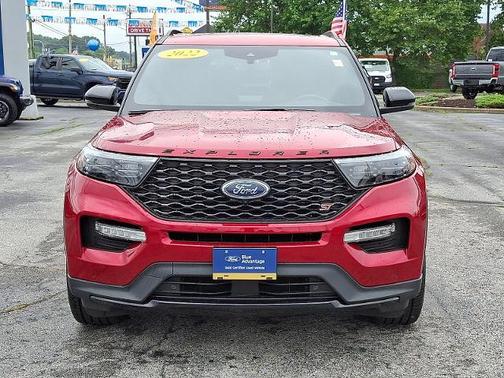 2022 Ford Explorer ST