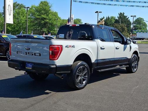 AVALANCHE 2023 Ford F-150 XLT