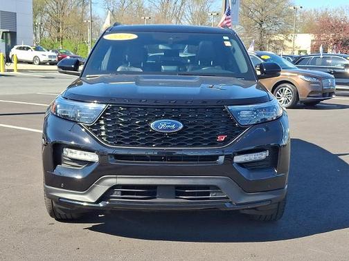 AGATE BLACK METALLIC 2023 Ford Explorer ST