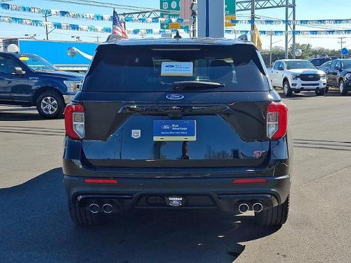 AGATE BLACK METALLIC 2023 Ford Explorer ST