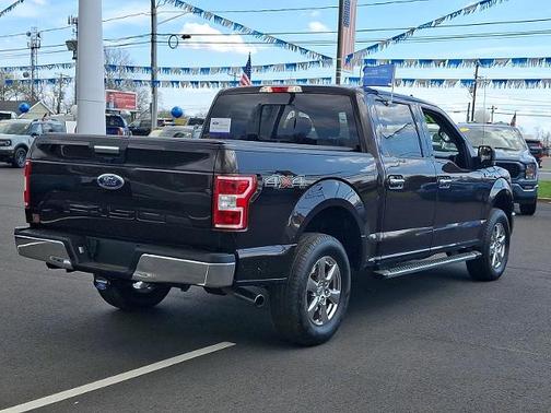 MAGMA RED 2019 Ford F-150 XLT