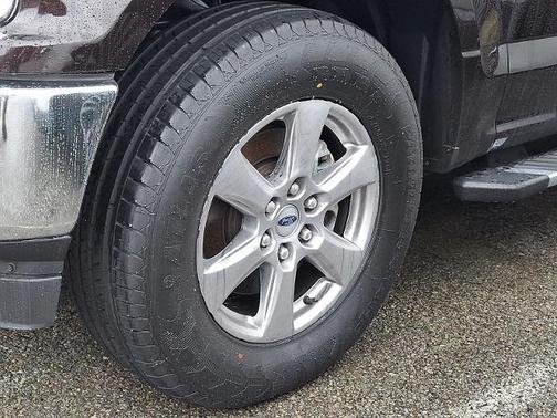 MAGMA RED 2019 Ford F-150 XLT