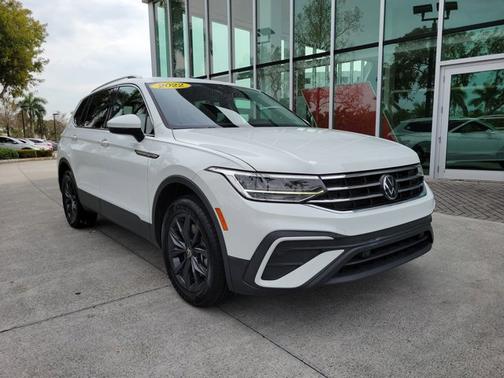 2022 Volkswagen Tiguan SE