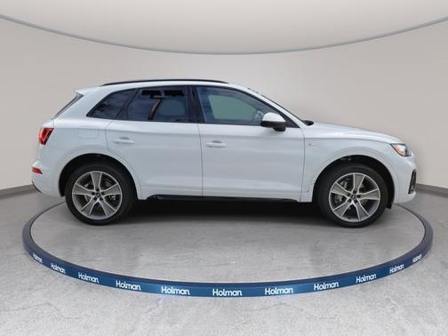 2025 Audi Q5 S line Premium