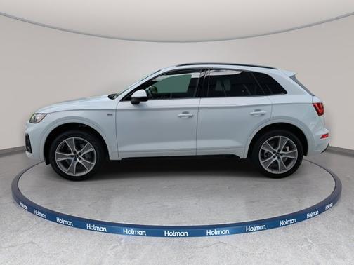 2025 Audi Q5 S line Premium