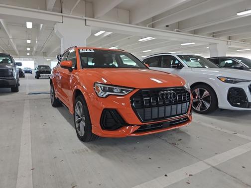 2025 Audi Q3 S line Premium