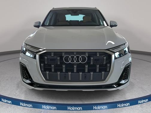 2026 Audi Q7 Premium Plus