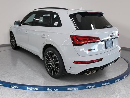 2025 Audi SQ5 Premium Plus