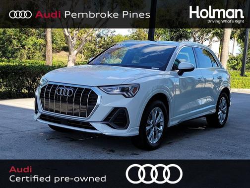 2024 Audi Q3 S line Premium Plus